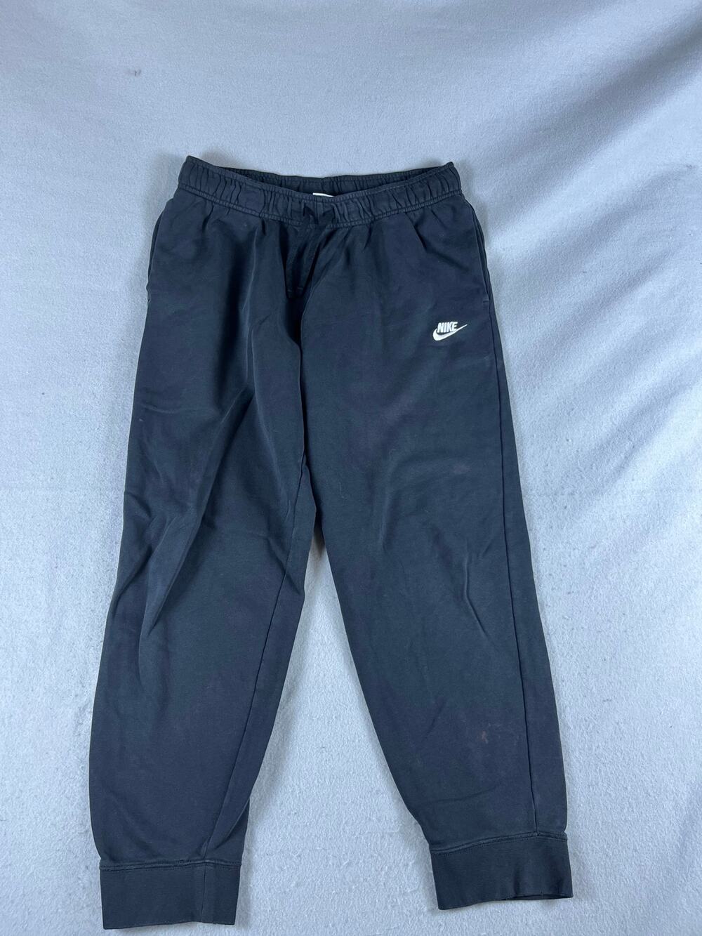 Nike Club Fleece Sweatpants Mens L Black Tapered Cuffed Hem Futura Logo Jogger